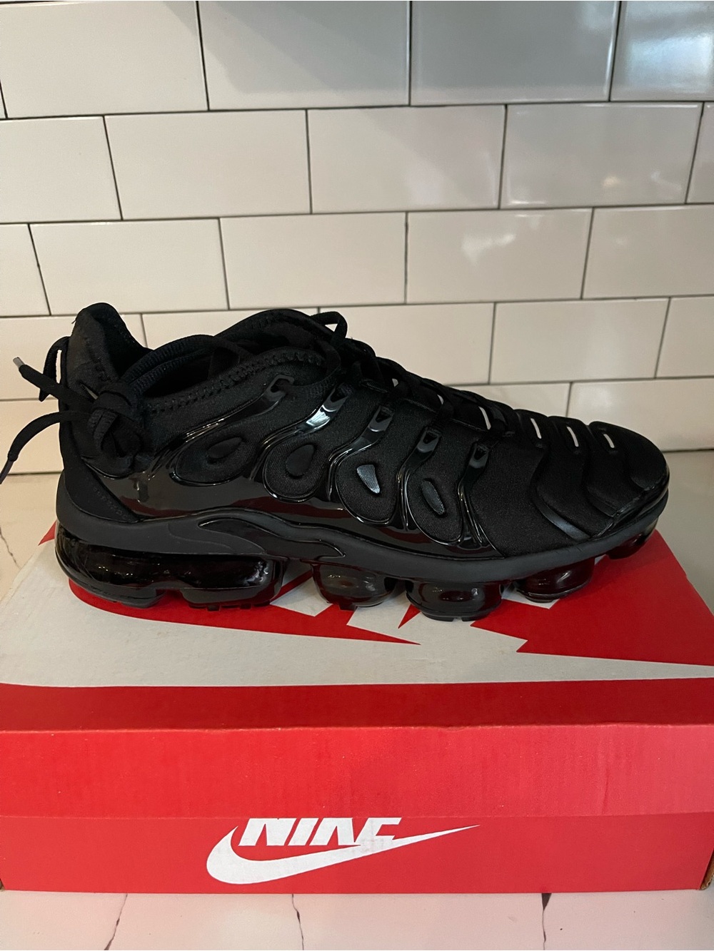 Men’s Vapor Max Plus Size 9.5.
